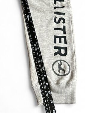 Hollister womans Light Gray Fleece Sweatpants